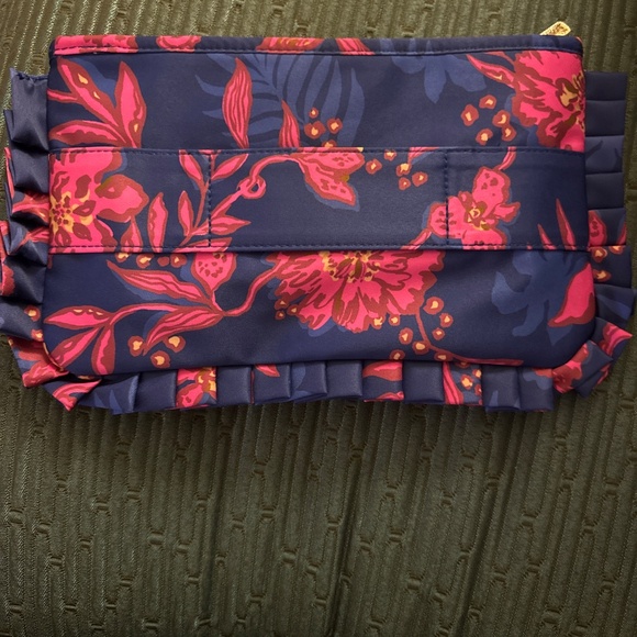 Lilly Pulitzer Make up travel bag, new - Picture 3 of 7